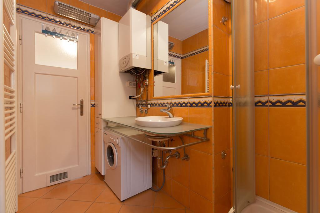 Apartment Gloria Sarajevo Bagian luar foto